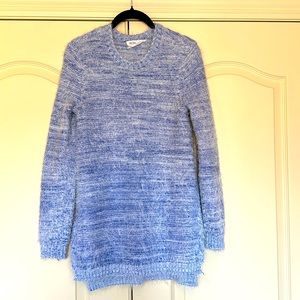 Blue/white extra soft and fuzzy BCBGeneration sweater